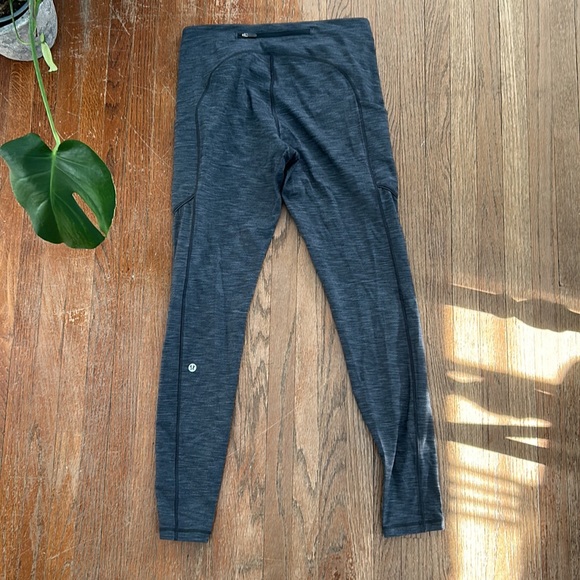 Lululemon Speed Up Tights - Picture 2 of 5